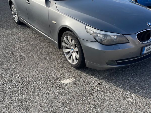 BMW 5-Series Saloon, Diesel, 2008, Grey