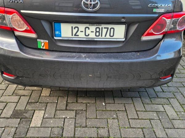 Toyota Corolla Saloon, Diesel, 2012, Grey