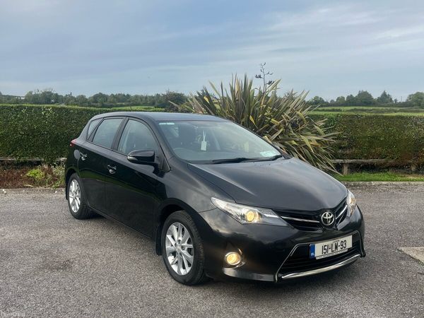 Toyota Auris Hatchback, Diesel, 2015, Black