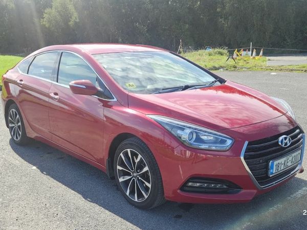Hyundai i40 Saloon, Diesel, 2018, Red