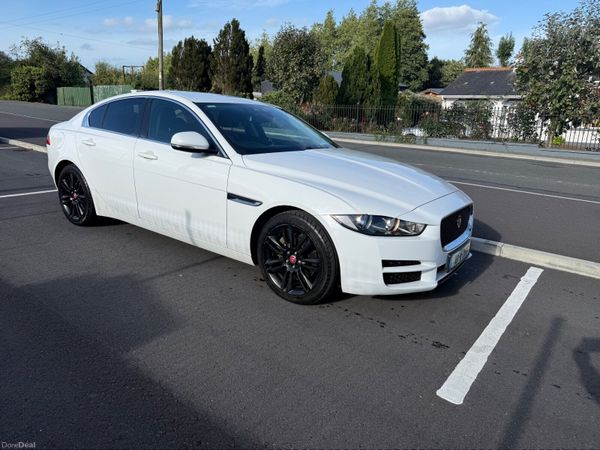 Jaguar XE Saloon, Diesel, 2018, White
