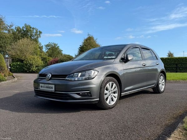 Volkswagen Golf Hatchback, Diesel, 2019, Grey
