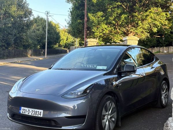Tesla Model Y MPV, Electric, 2023, Grey