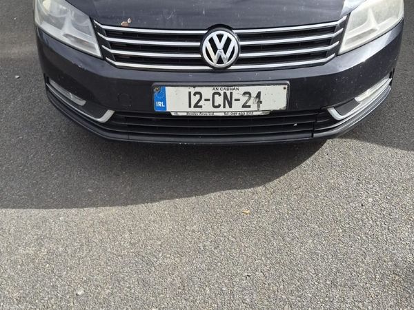 Volkswagen Passat Saloon, Diesel, 2012, Black