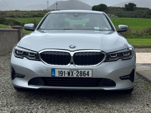 BMW 3-Series Saloon, Diesel, 2019, Silver
