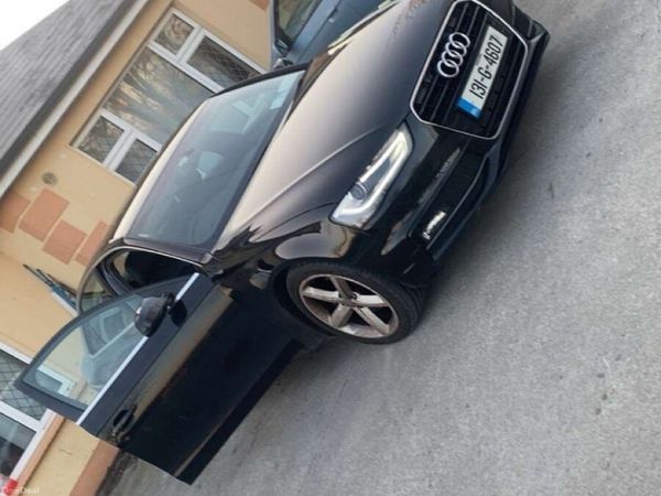 Audi A4 Saloon, Diesel, 2013, Black