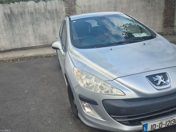 Peugeot 308 Hatchback, Diesel, 2010, Silver
