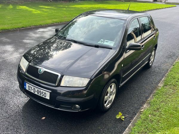 Skoda Fabia Hatchback, Petrol, 2007, Black