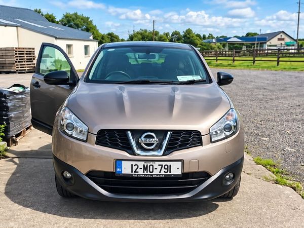 Nissan Qashqai Estate/Jeep, Diesel, 2012, Brown