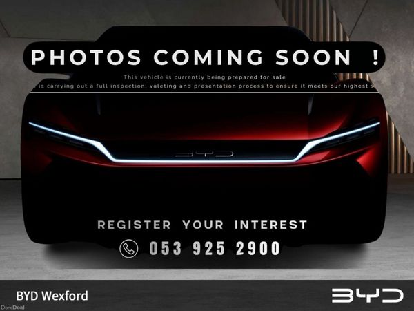 Renault Clio Hatchback, Petrol, 2023, Black
