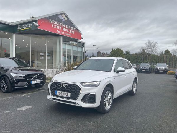 Audi Q5 SUV, Petrol Hybrid, 2023, White
