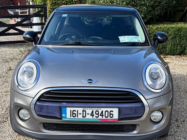 Mini Cooper Hatchback, Diesel, 2016, Silver