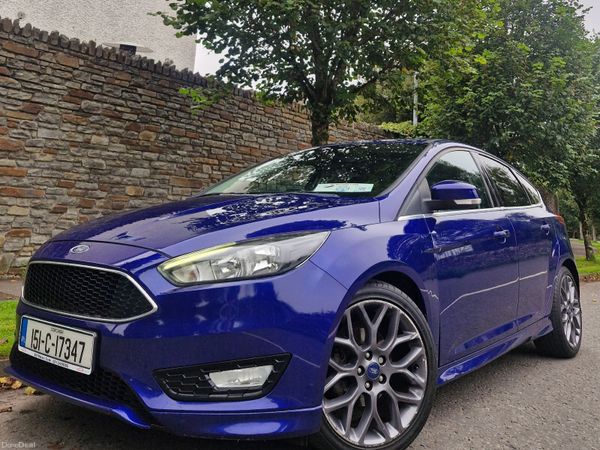 Ford Focus Hatchback, Petrol, 2015, Blue