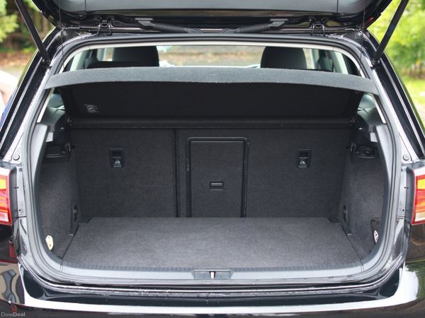 Volkswagen Golf Estate, Petrol, 2013, Black