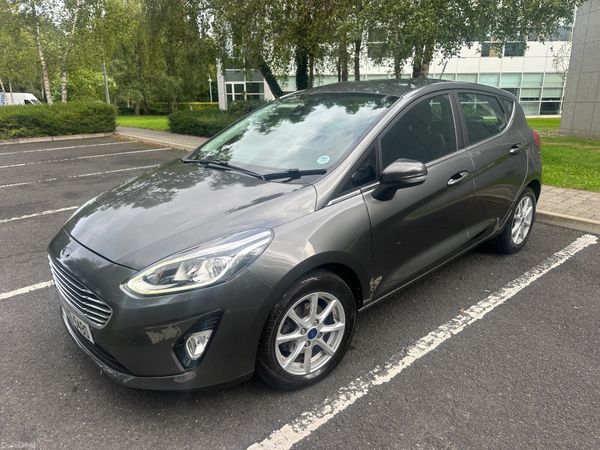 Ford Fiesta Hatchback, Petrol, 2019, Grey