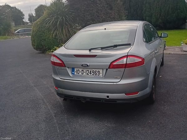 Ford Mondeo Hatchback, Diesel, 2010, Silver