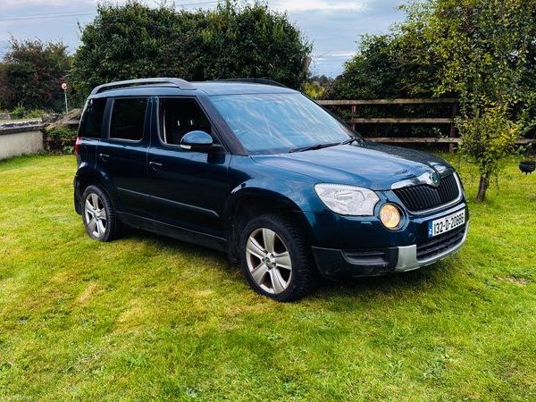 Skoda Yeti SUV, Diesel, 2013, Blue