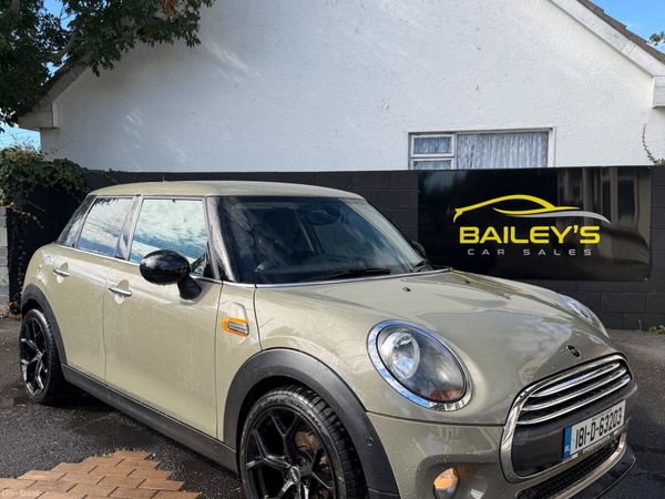 Mini Cooper Hatchback, Petrol, 2018, Grey