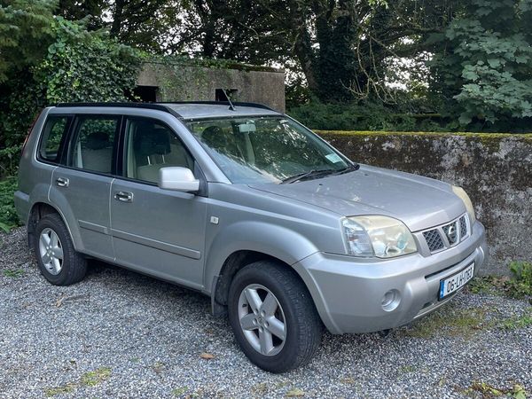 Nissan X-Trail SUV, Petrol, 2006, Silver
