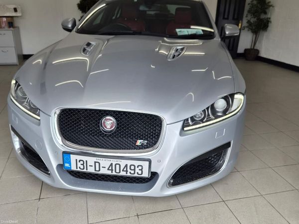 Jaguar XF Saloon, Petrol, 2013, Silver
