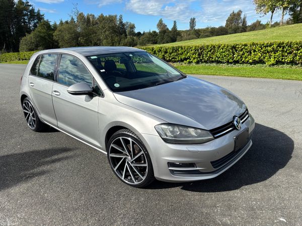Volkswagen Golf Hatchback, Petrol, 2015, Silver