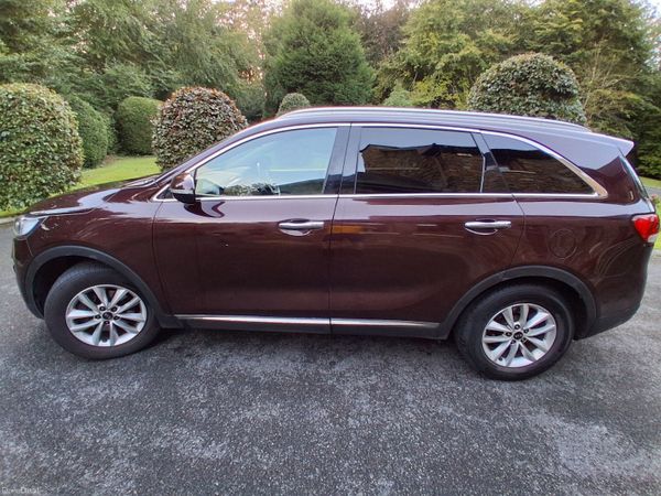 Kia Sorento SUV, Diesel, 2017, Red