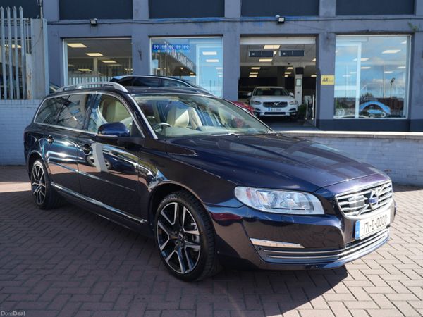Volvo V70 Estate, Petrol, 2017, Blue