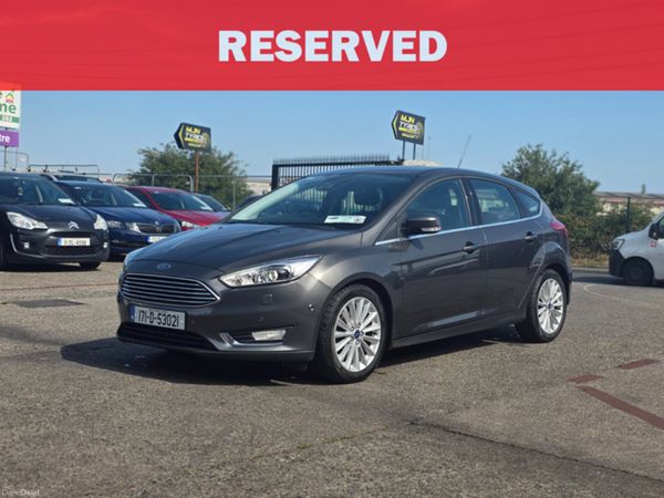 Ford Focus Hatchback, Petrol, 2017, Grey