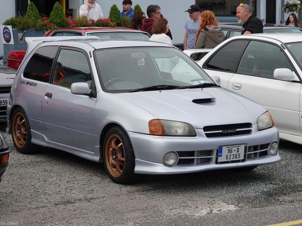 Toyota Starlet Hatchback, Petrol, 1996, Silver