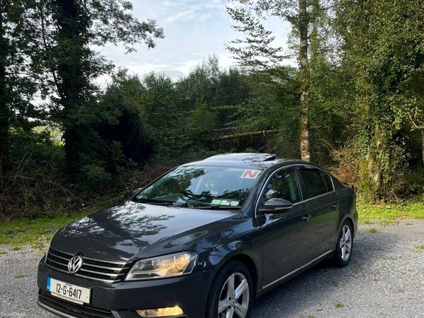 Volkswagen Passat Saloon, Diesel, 2012, Grey