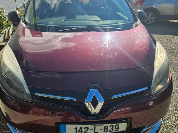 Renault Grand Scenic MPV, Diesel, 2014, Red