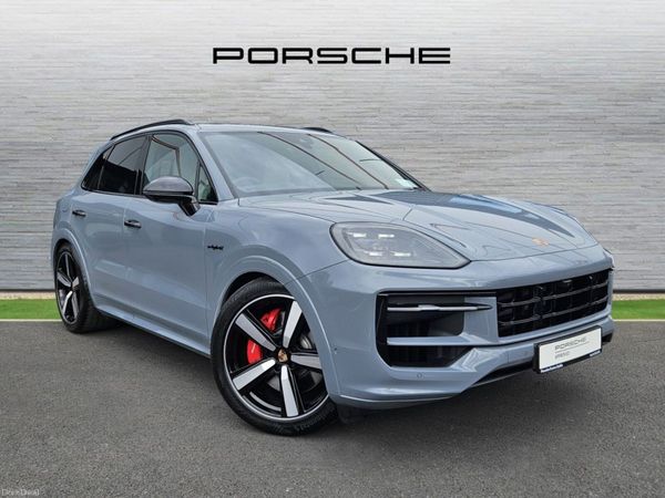 Porsche Cayenne SUV, Petrol Plug-in Hybrid, 2026, Grey