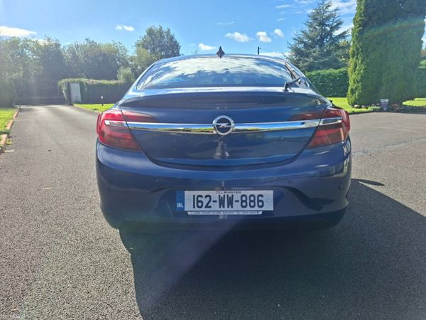 Opel Insignia Hatchback, Diesel, 2016, Blue