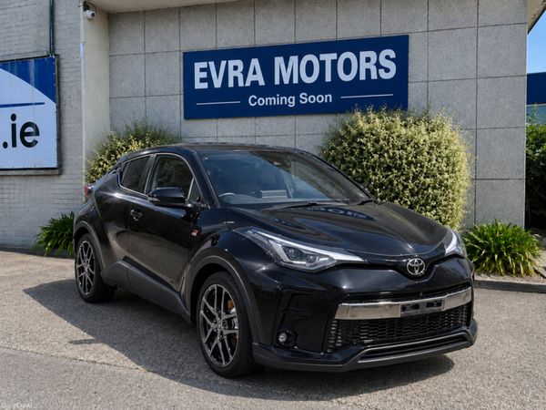 Toyota C-HR SUV, Petrol Hybrid, 2023, Black
