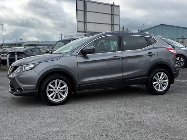 Nissan Qashqai Hatchback, Diesel, 2016, Grey
