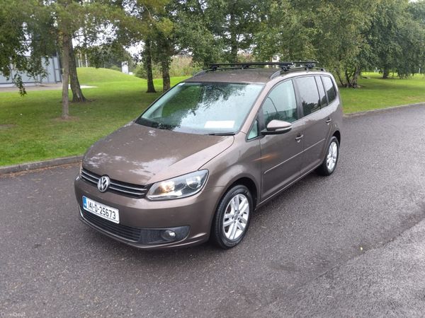 Volkswagen Touran MPV, Diesel, 2014, Brown