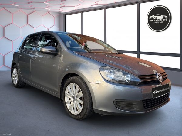 Volkswagen Golf Hatchback, Diesel, 2010, Grey