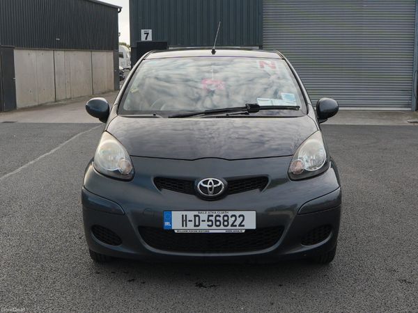 Toyota Aygo Hatchback, Petrol, 2011, Grey
