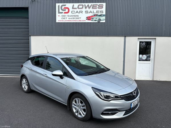 Opel Astra Hatchback, Petrol, 2020, Grey