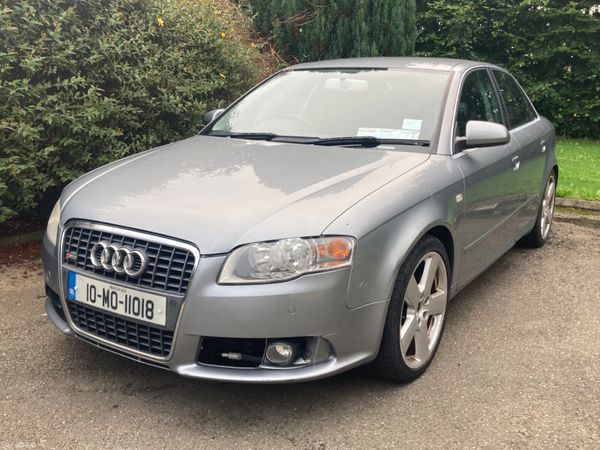 Audi A4 Saloon, Petrol, 2010, Grey