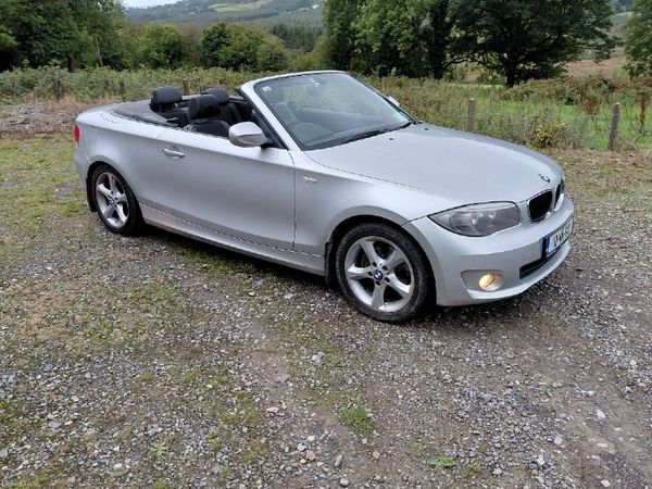 BMW 1-Series Convertible, Diesel, 2010, Silver