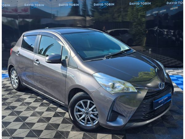 Toyota Vitz Hatchback, Petrol Hybrid, 2017, Black