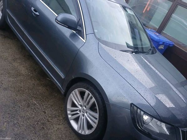 Audi A4 Estate, Diesel, 2017, Red