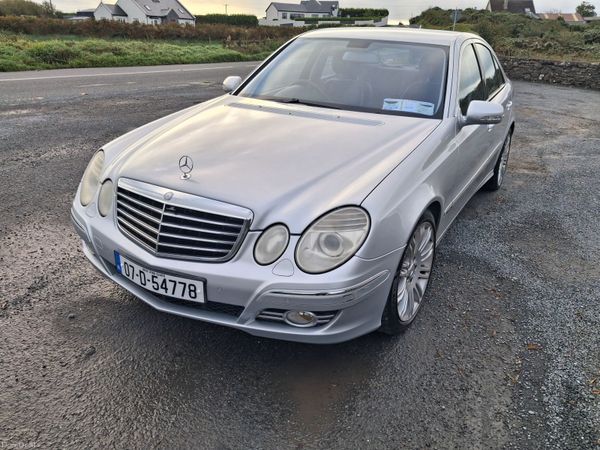 Mercedes-Benz E-Class Saloon, Petrol, 2007, Silver