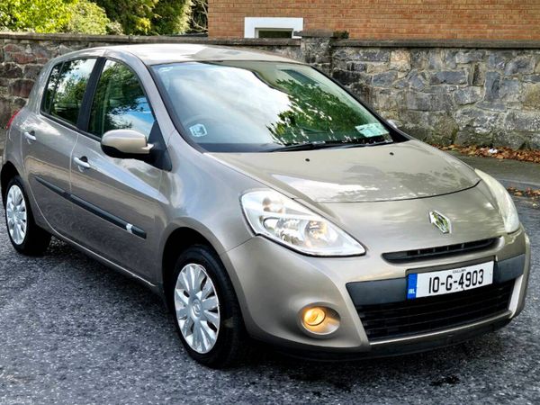 Renault Clio Hatchback, Ethanol Petrol, 2010, Gold