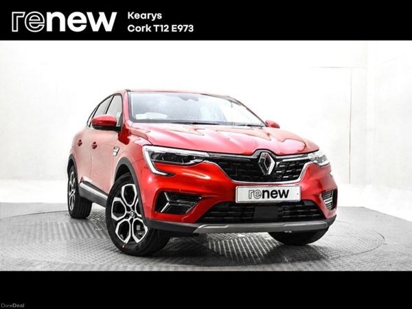 Renault Arkana SUV, Petrol, 2023, Red