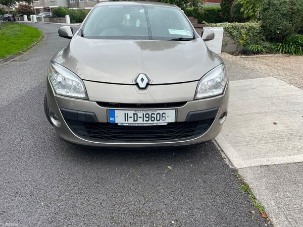 Renault Megane Hatchback, Diesel, 2011, Gold