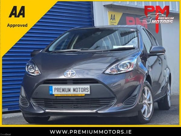 Toyota Aqua Hatchback, Petrol Hybrid, 2019, Grey