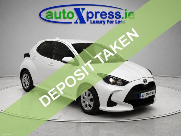 Toyota Yaris Hatchback, Petrol, 2020, White