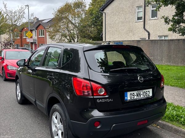 Nissan Qashqai Hatchback, Diesel, 2009, Black